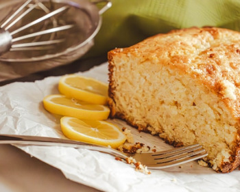Jak przygotować bezglutenową babkę cytrynową?