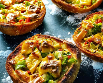 Jak zrobić bezglutenowe zapiekanki jak z budki?