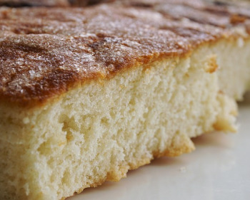 Jak przygotować bezglutenowe ciasto drożdżowe?