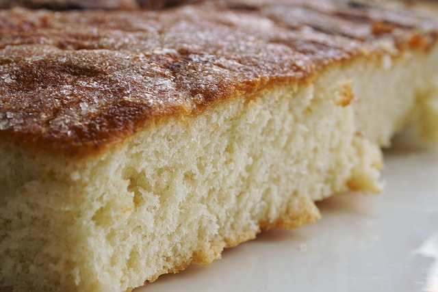 Jak przygotować bezglutenowe ciasto drożdżowe?